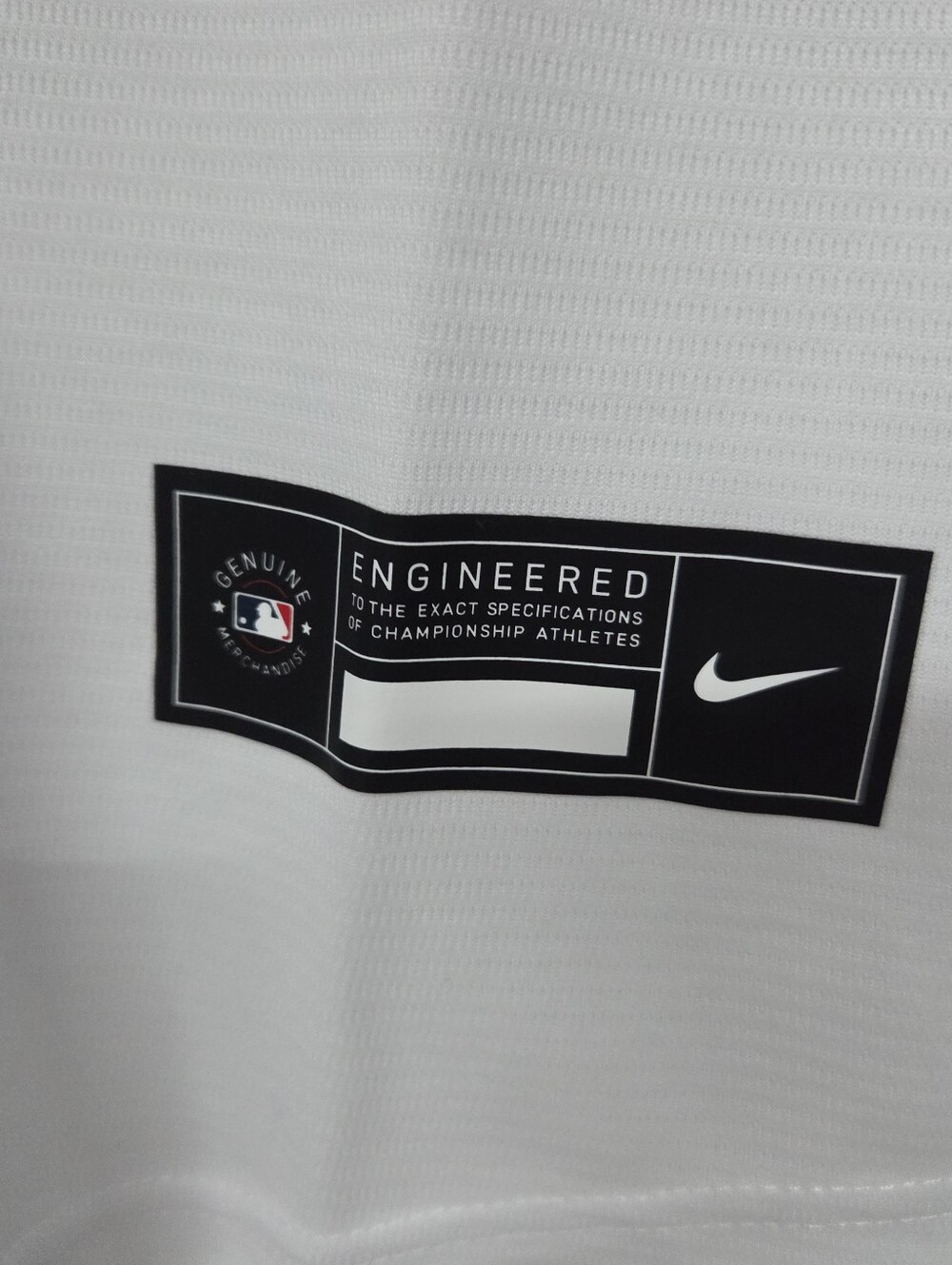 Nike Men's Los Angeles Dodgers Mookie Betts #50 White Home Stadium Jersey - Picture 8 of 9